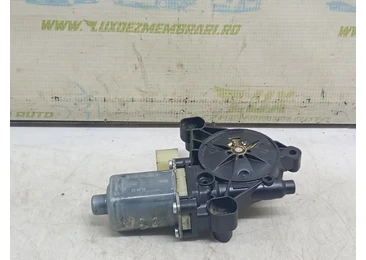 Motoras geam dreapta fata 0130822716 Volkswagen Golf 7 (2012 - 2017) - miniatura 3