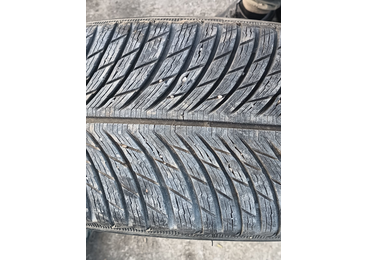 Anvelopa 245/45/R19 Michelin Iarna Porsche Cayenne 958 (2010 - 2014) - miniatura 2