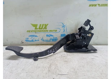Pedala ambreiaj Mitsubishi Outlander 2 (2005 - 2009) 2.0 2.0 BSY