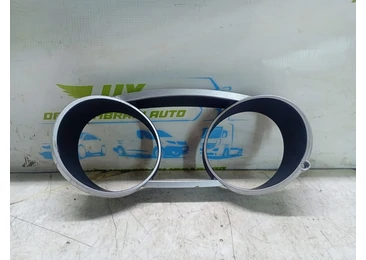 Ornament bord Mitsubishi Outlander 2 (2005 - 2009) 2.0 2.0 BSY