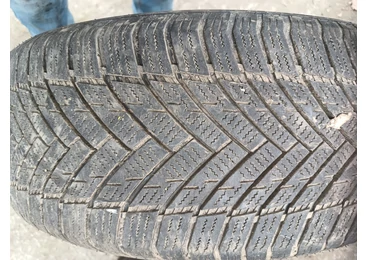Anvelopa 225/60/R16 Tourador Iarna Ford Focus 3 (2011 - 2015) - miniatura 3