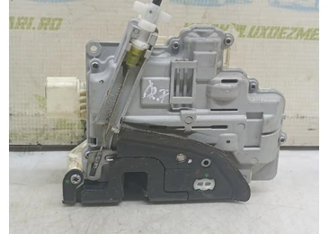 Broasca dreapta fata 8J1837016A Audi A4 B8/8K (2007 - 2011)