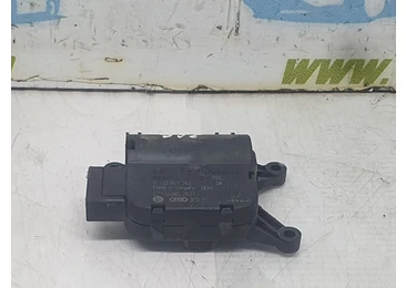 Motoras clapeta mixaj aer 0132801362 Volkswagen Passat B6 (2005 - 2010) 2.0 tdi BKP BKP