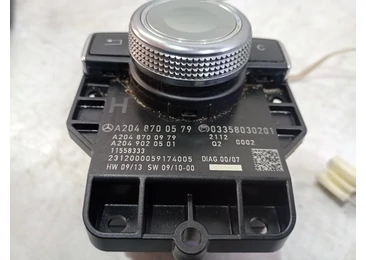 Joystick navigatie a2048700579 Mercedes Benz C-Class W204/S204 (2007 - 2012) 2.2 cdi om651.911