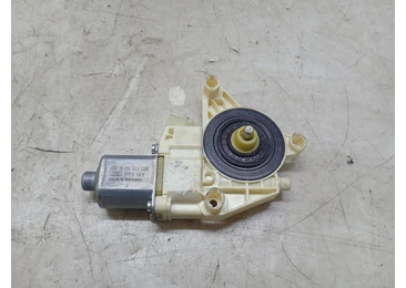 Motoras geam stanga spate a2048200542 Mercedes Benz C-Class W204/S204 (2007 - 2012) - miniatura 2