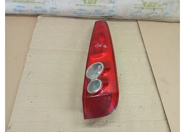 Stop dreapta E410876 Ford Fiesta 5 (2001 - 2007)