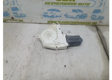 Motoras geam stanga fata 8k0959801b Porsche Cayenne 958 (2010 - 2014) - miniatura 2