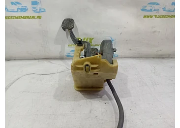 Pod pedalier 6759948 BMW Seria 5 E60/E61 (2003 - 2007) - miniatura 2