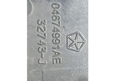 Usita rezervor 04674991ae Jeep Cherokee KJ (2001 - 2007)
