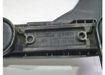 Brat stergator parbriz dreapta 7p0955410b Porsche Cayenne 958 (2010 - 2014) - miniatura 3