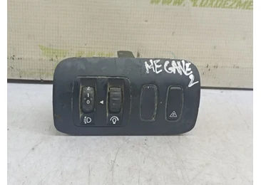Panou butoane 8200079020 Renault Megane 2 (2002 - 2006)