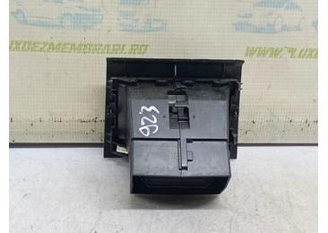 Grila ventilatie 1Z0819203 Skoda Octavia 2 (2004 - 2008) BSE