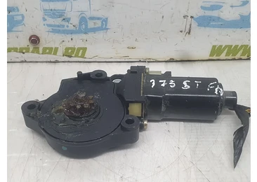 Motoras geam stanga fata Hyundai Tucson 1 (2004 - 2010) 2.0 crdi D4EA