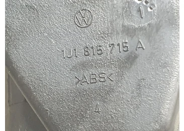 Grila ventilatie bord 1j1815715A Volkswagen Golf 4 (1997 - 2006)