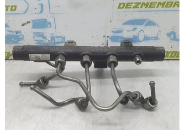 Rampa injectoare 8200704212 Renault Laguna 3 (2007 - 2011) K9K846