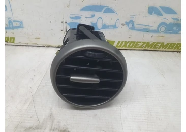 Grila ventilatie bord 5p0819203 Seat Altea 1 (2004 - 2009) 2.0 tdi 2.0 tdi BKD