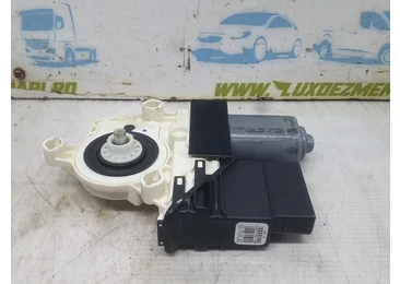 Motoras geam stanga spate 5p0839401 Seat Altea 1 (2004 - 2009) 2.0 tdi 2.0 tdi BKD