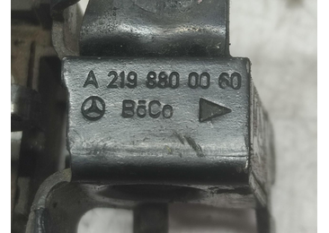 Broasca capota A2198800060 Mercedes Benz ML W164 (2005 - 2008) - miniatura 2