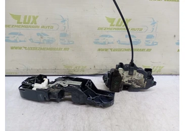 Broasca stanga fata 805030006R Renault Grand Scenic 3 (2th facelift) (2013 - 2016) 1.2 tce H5F408