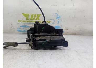 Broasca dreapta spate 825000003r Renault Laguna 3 (facelift) (2011 - 2015) 2.0 dci M9R854 M9R854