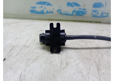 Electrovalva vacuum 70246100 Opel Astra J (2009 - 2012) - miniatura 2