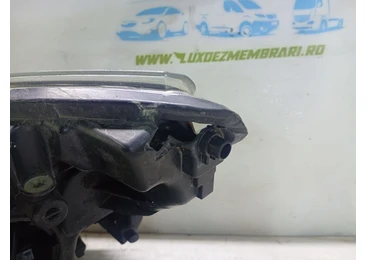Far dreapta Opel Astra J (2009 - 2012) - miniatura 6