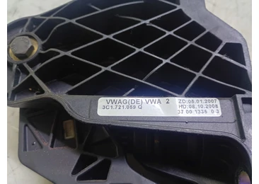 Pedala ambreiaj 3c1721059q Volkswagen Passat CC 1 (2008 - 2012) - miniatura 3