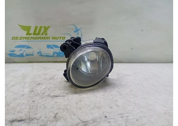 Proiector ceata dreapta 8t0941700 Volkswagen Passat CC 1 (2008 - 2012) 1.8 benzina BZB