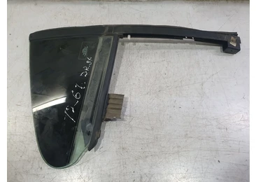 Geam fix dreapta spate 3c8839614 Volkswagen Passat CC 1 (2008 - 2012) BZB