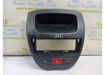 Ornament bord 55405-0H010 Citroen C1 1 (2005 - 2008) 1.0 benzina 1.0 benzina 1kr-fe
