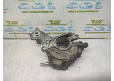 Pompa vacuum 038145209 Volkswagen Polo 4 (9N) (facelift) (2005 - 2009) 1.4 tdi BWB
