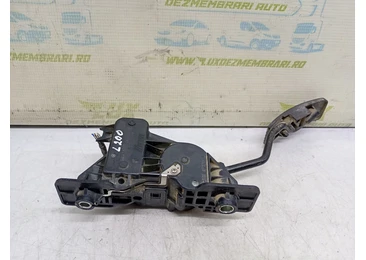 Pedala acceleratie Mitsubishi L200 4 (2006 - 2011)