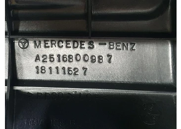 Plansa bord a2516800987 Mercedes Benz R-Class W251 (2005 - 2010) - miniatura 2