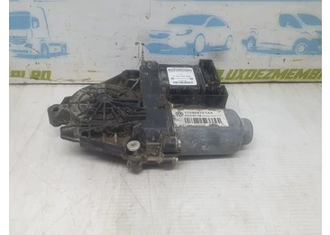 Motoras geam stanga fata 1T0959701AA Volkswagen Touran 1 (2003 - 2006)