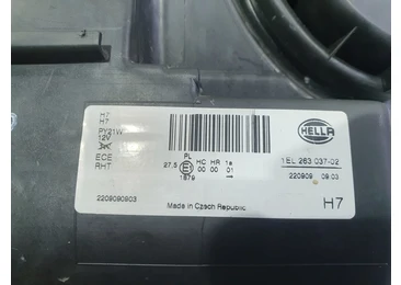Far dreapta 1eL263037 Mercedes Benz R-Class W251 (2005 - 2010) - miniatura 2