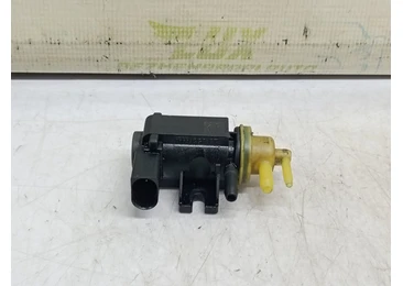Electrovalva vacuum 1K09066273 Volkswagen Passat B6 (2005 - 2010) - miniatura 4
