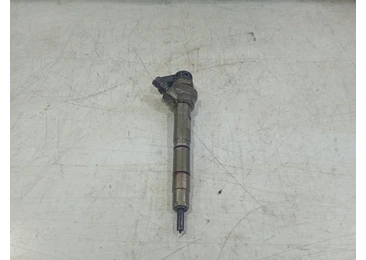 Injector 03l130277j Volkswagen Passat B7 (2010 - 2015) 2.0 tdi CFFB