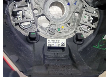 Volan in 3 spite cu comenzi 3c8419091bf Volkswagen Passat B7 (2010 - 2015) 2.0 tdi CFFB