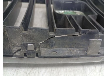 Grila bara fata 6J0853651 Seat Ibiza 4 (6J) (2008 - 2012) - miniatura 3