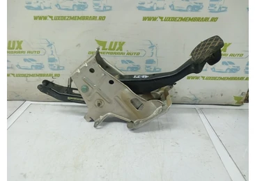 Pedala frana 1k1721057n Volkswagen Passat B6 (2005 - 2010) 2.0 tdi BMP