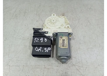 Motoras geam dreapta spate 3c0959704b Volkswagen Golf 6 (2008 - 2015) 1.6 tdi CAYC