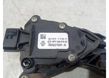 Pedala acceleratie 180022703r Dacia Duster 1 (facelift) (2013 - 2017) 1.5 DCI 1.5 DCI K9K658