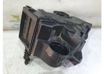 Carcasa filtru aer 165008308r Dacia Duster 1 (facelift) (2013 - 2017) 1.5 DCI K9K658