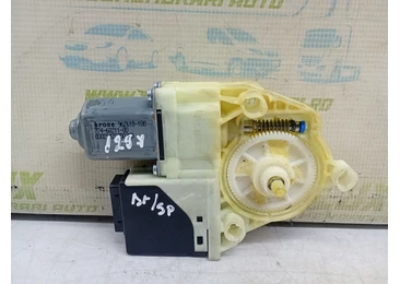 Motoras geam dreapta spate 1K0959704AB Volkswagen Passat B6 (2005 - 2010) - miniatura 2