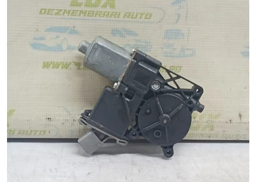 Motoras geam dreapta fata 13302457 Opel Astra J (2009 - 2012) 1.7 cdti 1.7 cdti a17dtr