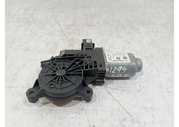 Motoras geam dreapta fata 6r0959802aq Skoda Roomster 1 (5J) (facelift) (2010 - 2015) 1.6 TDI 1.6 TDI CAYB