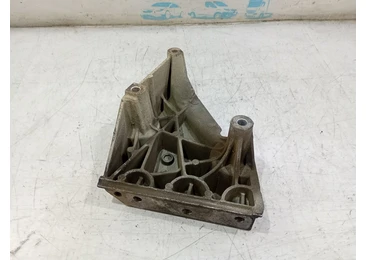 Suport motor 03l199207a Skoda Roomster 1 (5J) (facelift) (2010 - 2015) 1.6 TDI 1.6 TDI CAYB