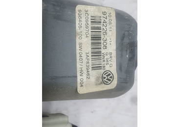 Motoras geam dreapta spate 974226-308 Volkswagen Passat B7 (2010 - 2015) - miniatura 4