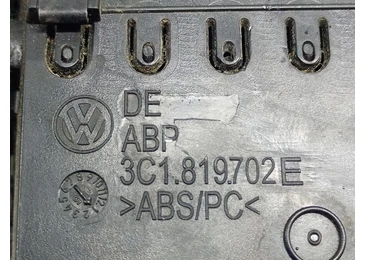 Grila ventilatie bord 3C1819702E Volkswagen Passat B6 (2005 - 2010) - miniatura 3