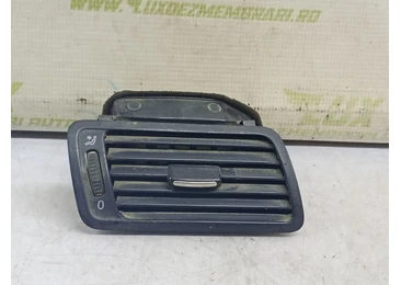Grila ventilatie bord 3C1819702E Volkswagen Passat B6 (2005 - 2010) 2.0 benzina BVY